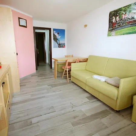 Locazione Turistica Cervinia.3 شقة بيريوِل تْشيرفينيا