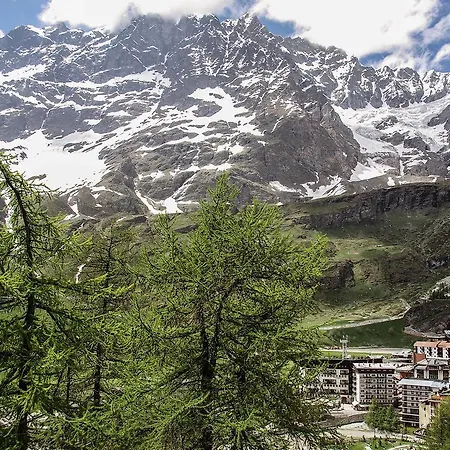 דירה Locazione Turistica Cervinia.3 ברויל-קרוויניה